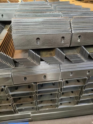 6 mm support de clôture en béton galvanisé pour OEM ferroviaire