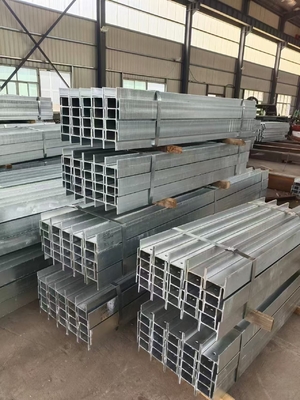 Poteaux galvanisés en acier, longueur personnalisable 900 mm-12000 mm